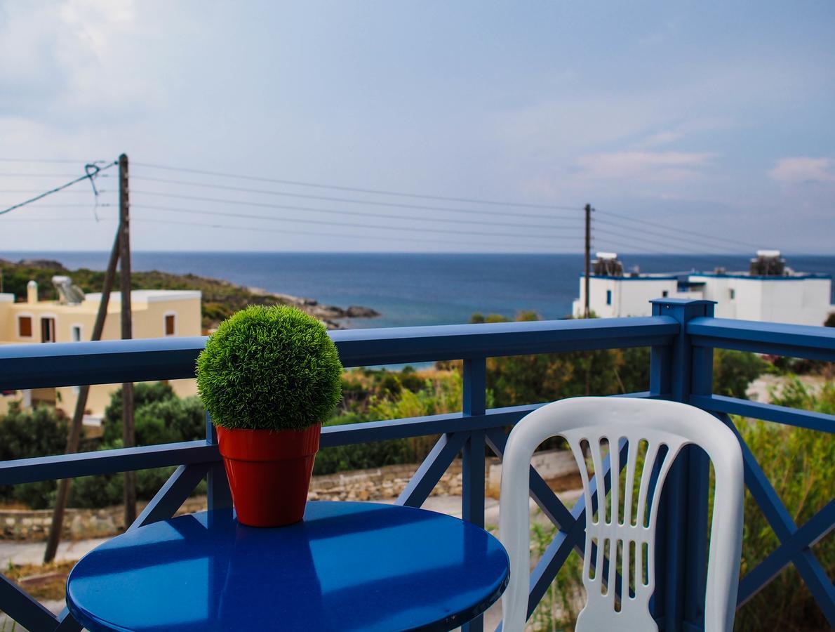 Manos Apartments Megas Gialos - Nites Екстер'єр фото