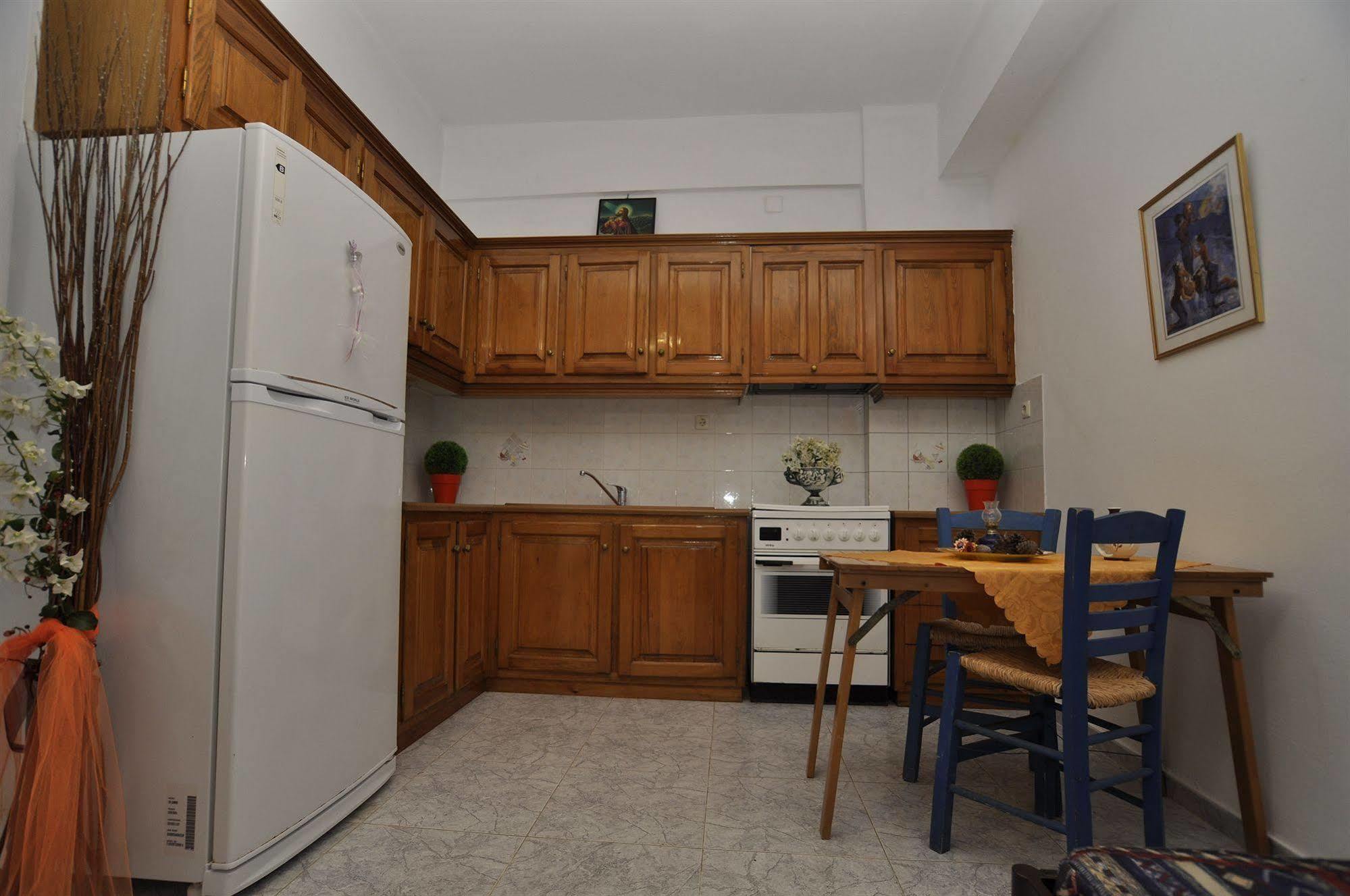 Manos Apartments Megas Gialos - Nites Екстер'єр фото